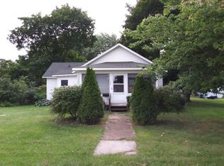 504 13th St, Brodhead, WI 53520