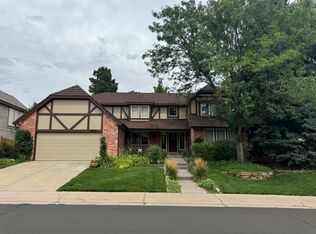 15853 E Crestridge Cir, Centennial, CO 80015