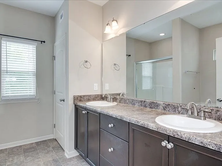 763 Chinaberry Ct — Photo 17