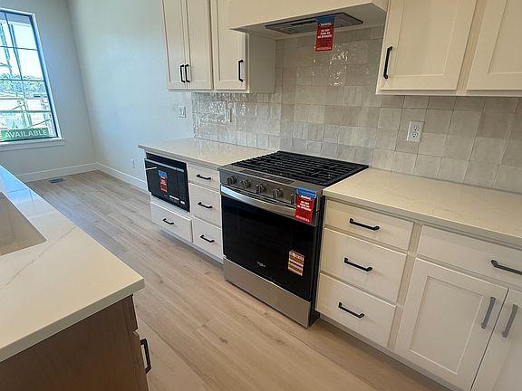4th image of 2992 W Windscape Dr #7