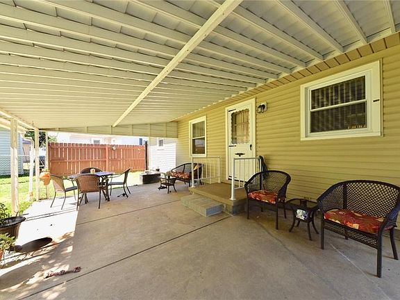 5th image of 3325 Quentin Dr
