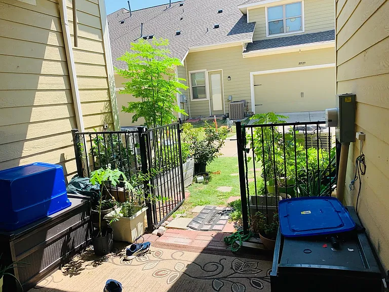 10528 Steinbeck Ln — Photo 19
