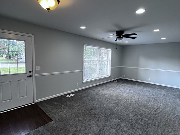 3rd image of 1506 Stonewall Blvd