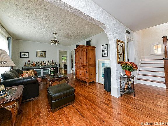 3rd image of 1147 Sorolla Ave #1147