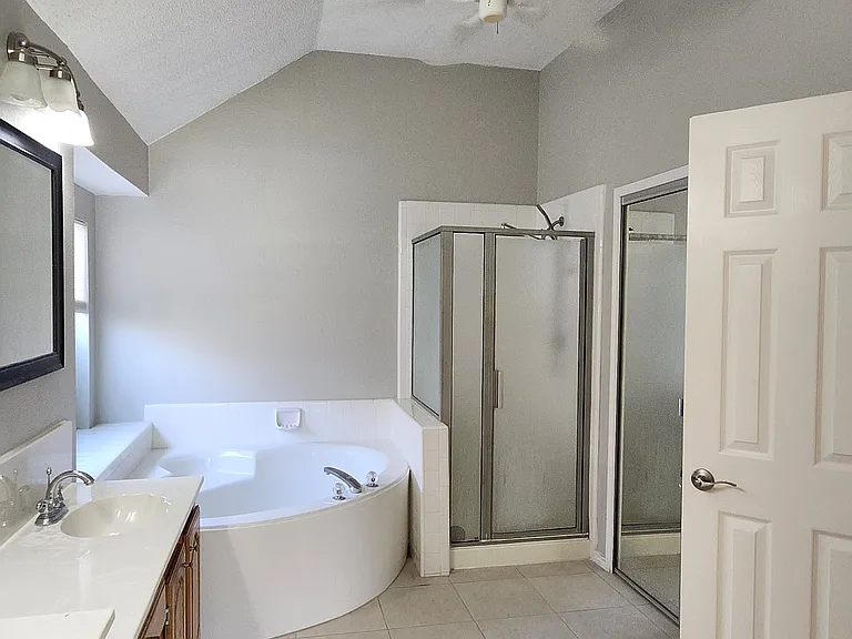 11309 Oxford Pl — Photo 6