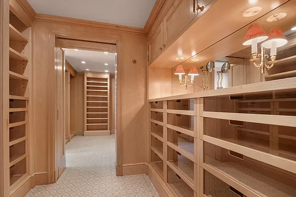 Rented by Douglas Elliman | media 8