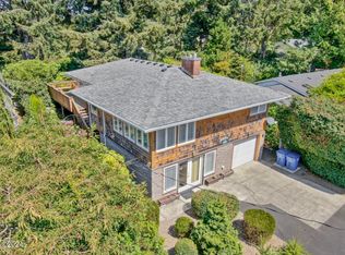 1825 NW 37th St, Lincoln City, OR 97367