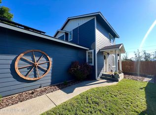 10556 N Camp Ct, Hayden Lake, ID 83835