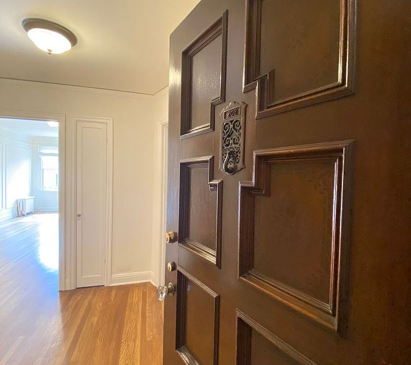 1st image of 1990 Green St APT 202