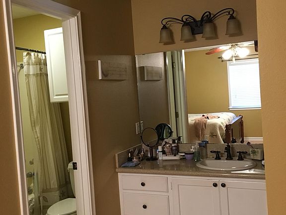 3rd image of 5713 Stonehaven Ln