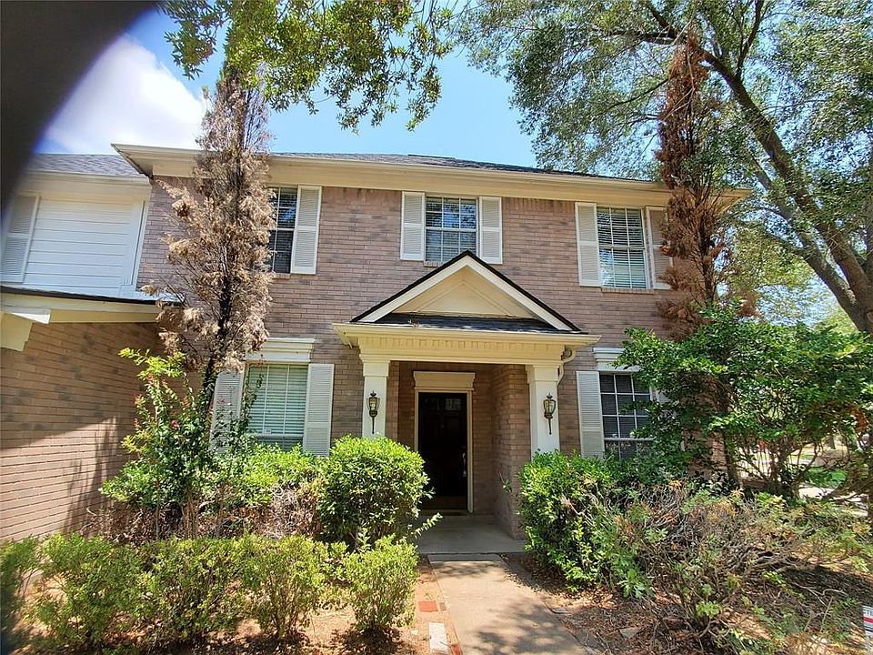 1st image of 15702 Brookwood Lake Pl