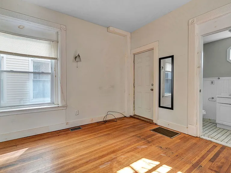 101 Dwight St — Photo 8