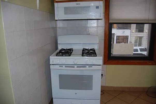 Rented by Work Live Holdings | media 15