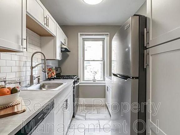 4th image of 2771 Robertson Ave #4-452