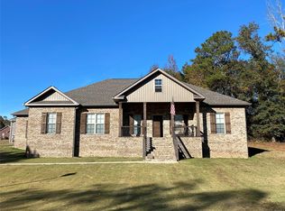 100 Maplewood Cir, Clanton, AL 35045