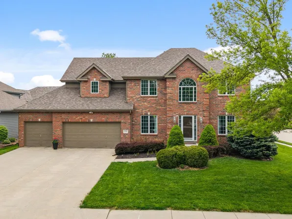 17252 Madison St, Omaha, NE 68135