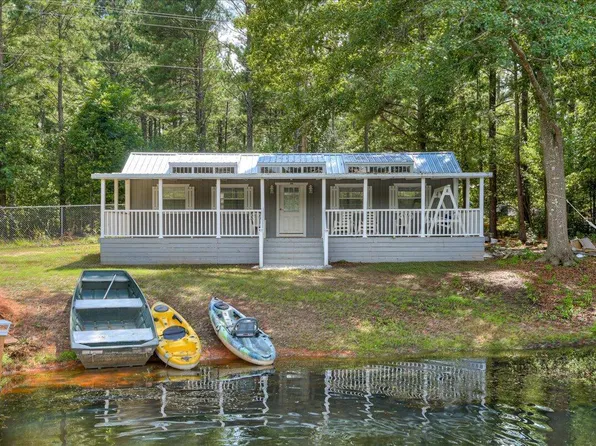 64 Aiken Ave, Johnston, SC 29832
