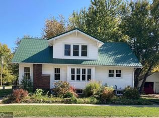 400 E Washington Ave, Fairfield, IA 52556
