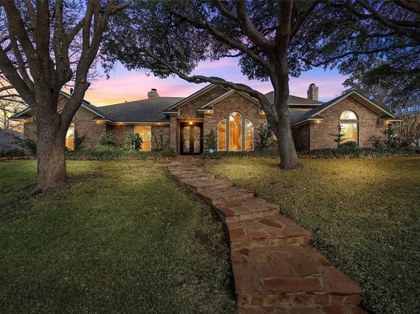 3740 Chimney Ridge Dr, Waco, TX 76708