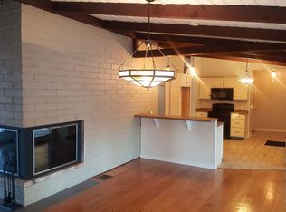 3936 E Hopewell Rd, Center Valley, PA 18034