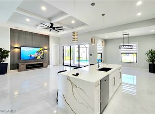 2836 NW 45th Ave, Cape Coral, FL 33993