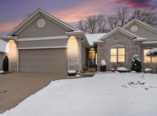 231 River Park Dr, Middlebury, IN 46540
