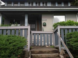 6845 19th Ave NE, Seattle, WA 98115