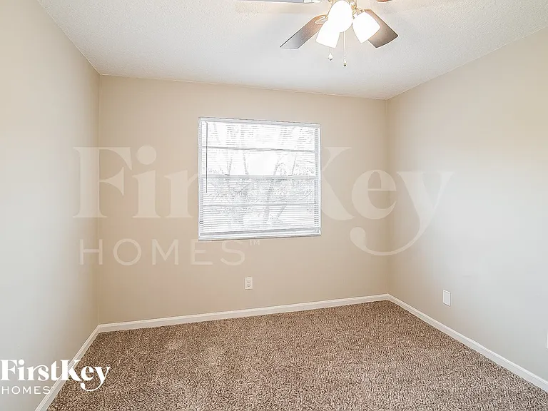 1572 Sonoma Ct — Photo 13