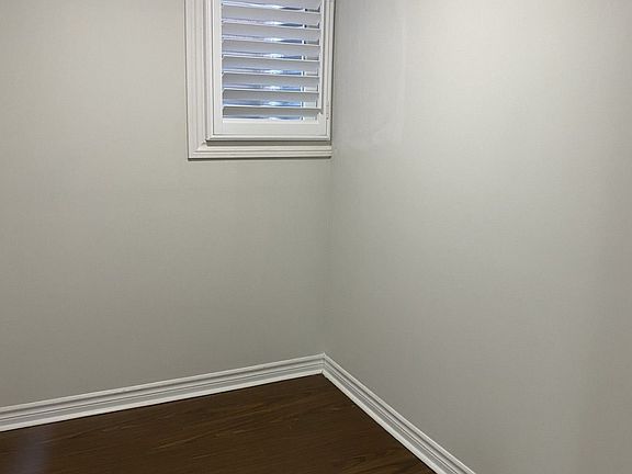 4th image of 5663 Whitehorn Ave #Basement