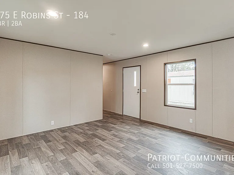 475 E Robins St #184 — Photo 8