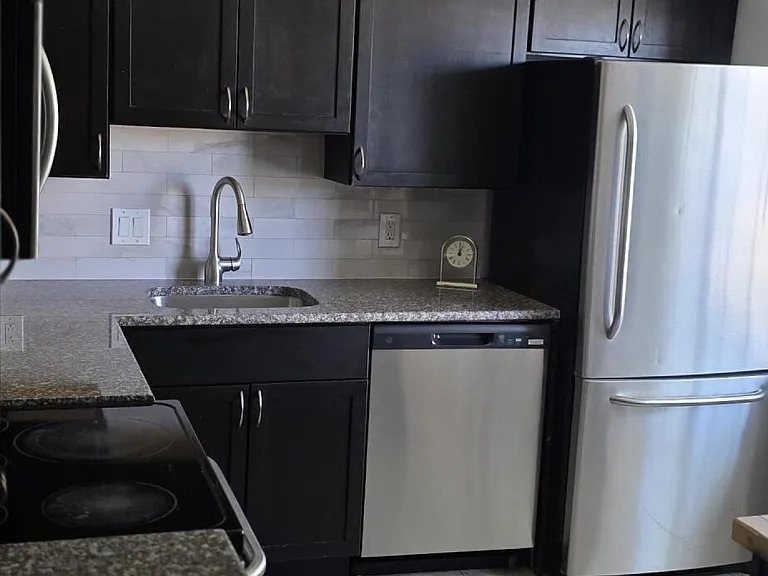 407 Georgian Park Dr — Photo 9