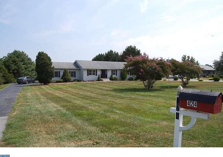1st image of 424 Hope Dr