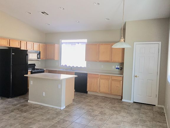 5th image of 17603 W Wind Song Ave
