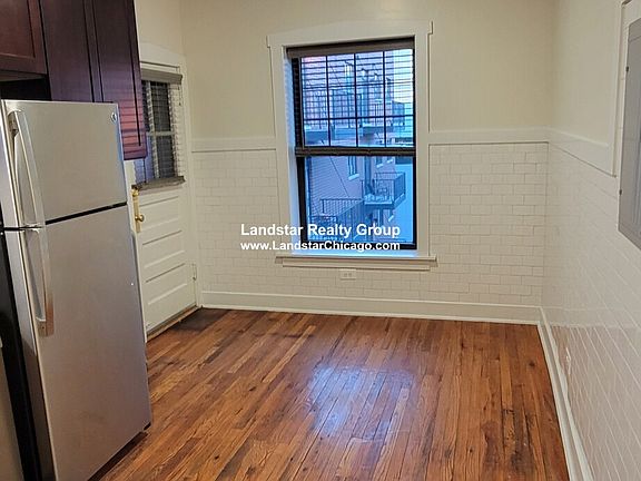 3rd image of 849 W Agatite Ave APT 3E