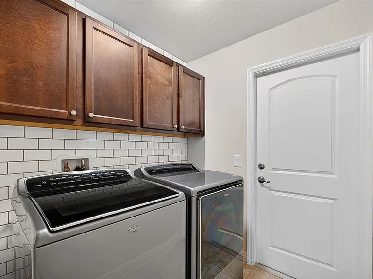 2429 Twin Lake View Rd — Photo 25