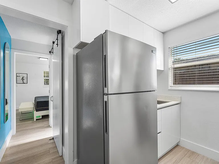 1545 NE 32nd St #2 — Photo 11