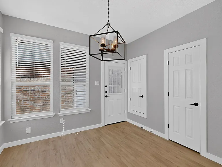 720 Cliffmoor Dr — Photo 21