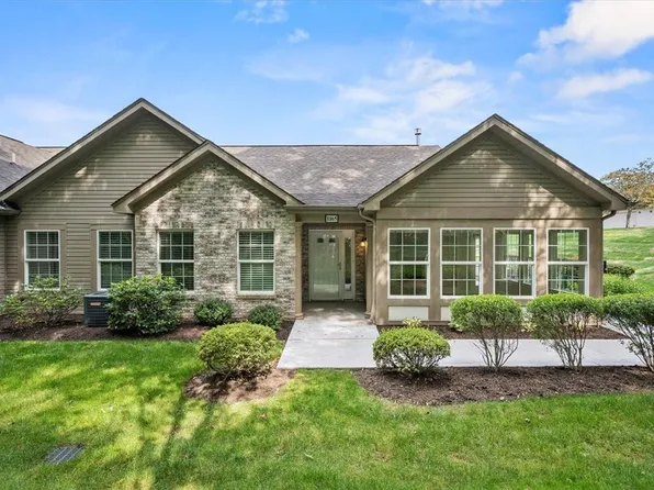 1165 Links Way W, Gibsonia, PA 15044