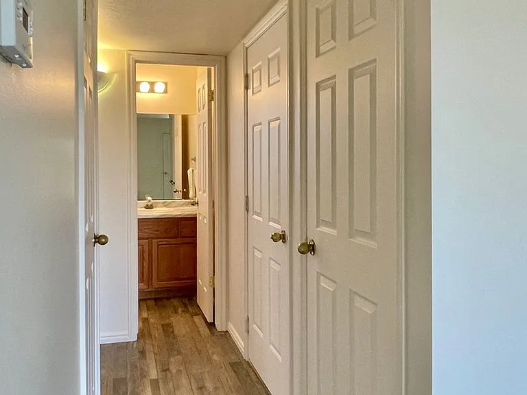 1516 S 4000 W — Photo 12