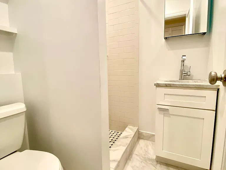 1480 York Ave #4C — Photo 9