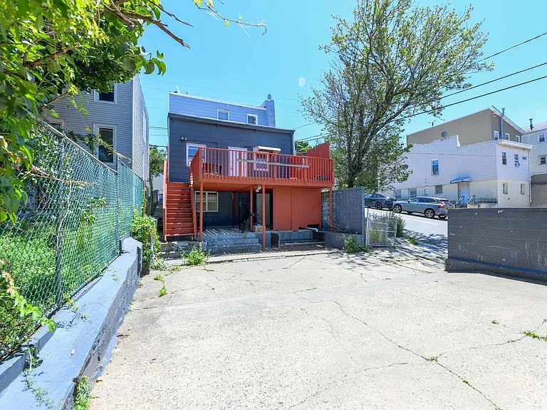 477 Liberty Ave #2 — Photo 25