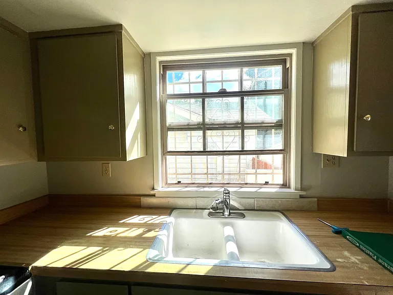 1215 S Mesa St #2 — Photo 8