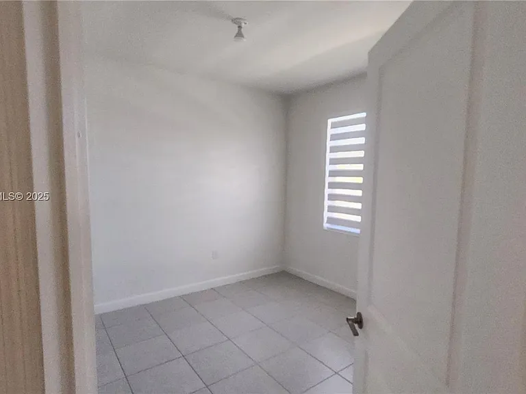 12897 SW 234th St #12897 — Photo 10