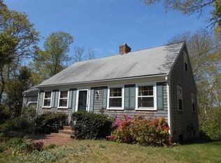 141 Braeside Rd, Falmouth, MA 02540