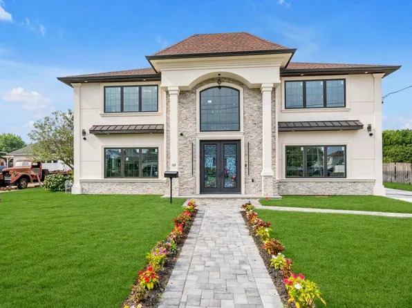 161 Division Avenue, Hicksville, NY 11801