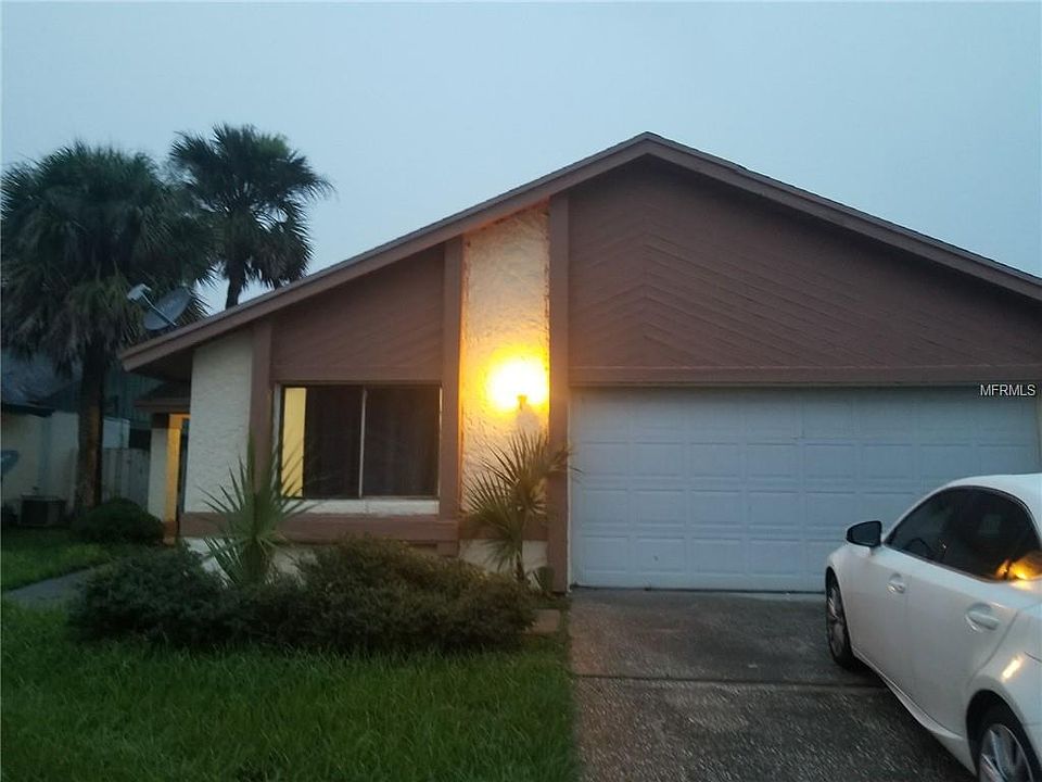 1st image of 2939 Loch Arbor Ct