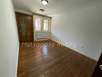 Rented by Metropolis International Realty Inc.