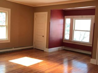 46 Lincoln Ter #2, Yonkers, NY 10701