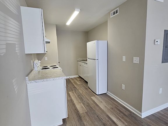 3rd image of 101 Grayson Dr #6d9f887d9