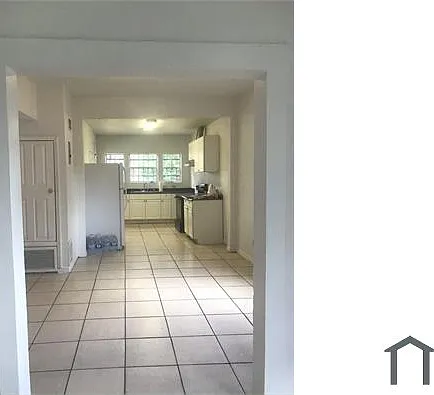 808 S Locust Ave — Photo 20